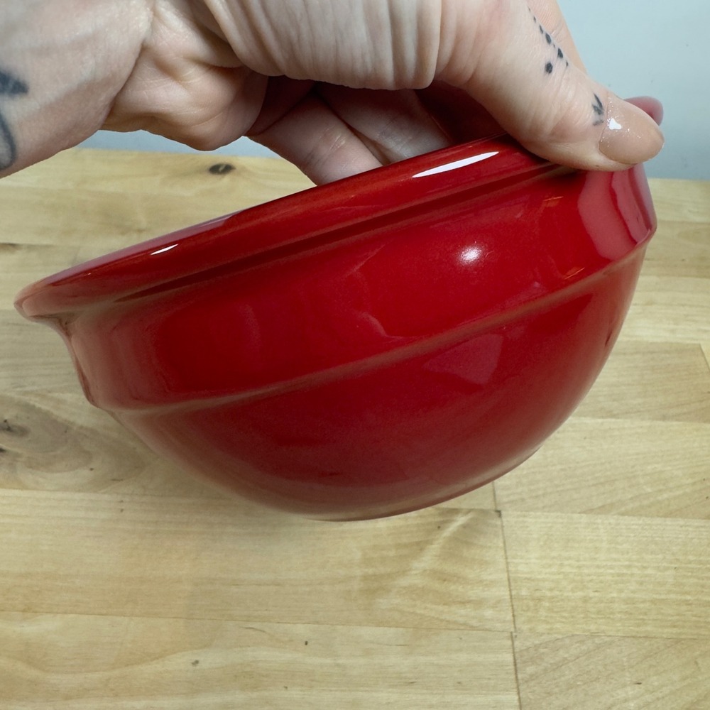 Emile Henry France Red Ceramic Mixing Bowl 8 Inch Round Stoneware 34.20 - Picture 11 of 11